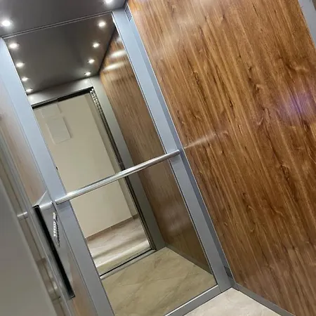 Deluxe South Bay Апартаменты *