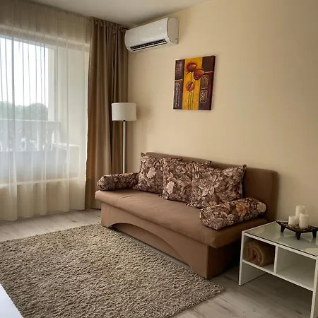 Deluxe South Bay Apartment *